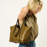 Timeless T Medium Shopping Bag