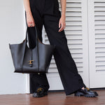 Timeless T Medium Shopping Bag