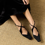 Spur Mid Heel Pump