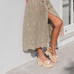 Evat Shell Embellished Flatform Sandals