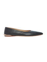 Fleur Flat