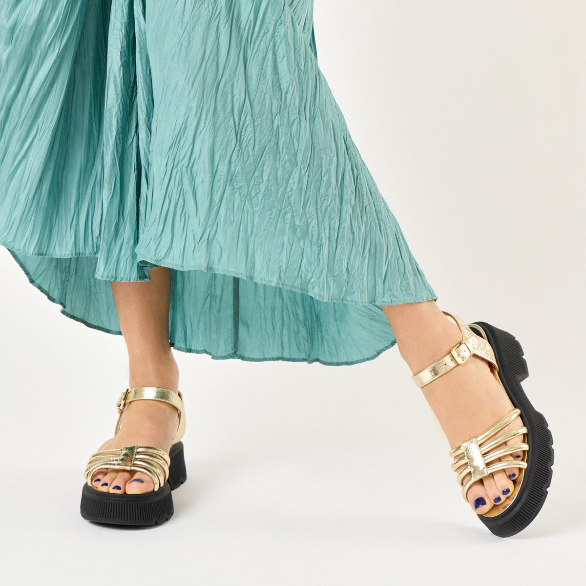 Lucca Flatform Sandal