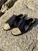 Piti Flat Leather Slides