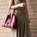 Timeless T Medium Shopping Bag