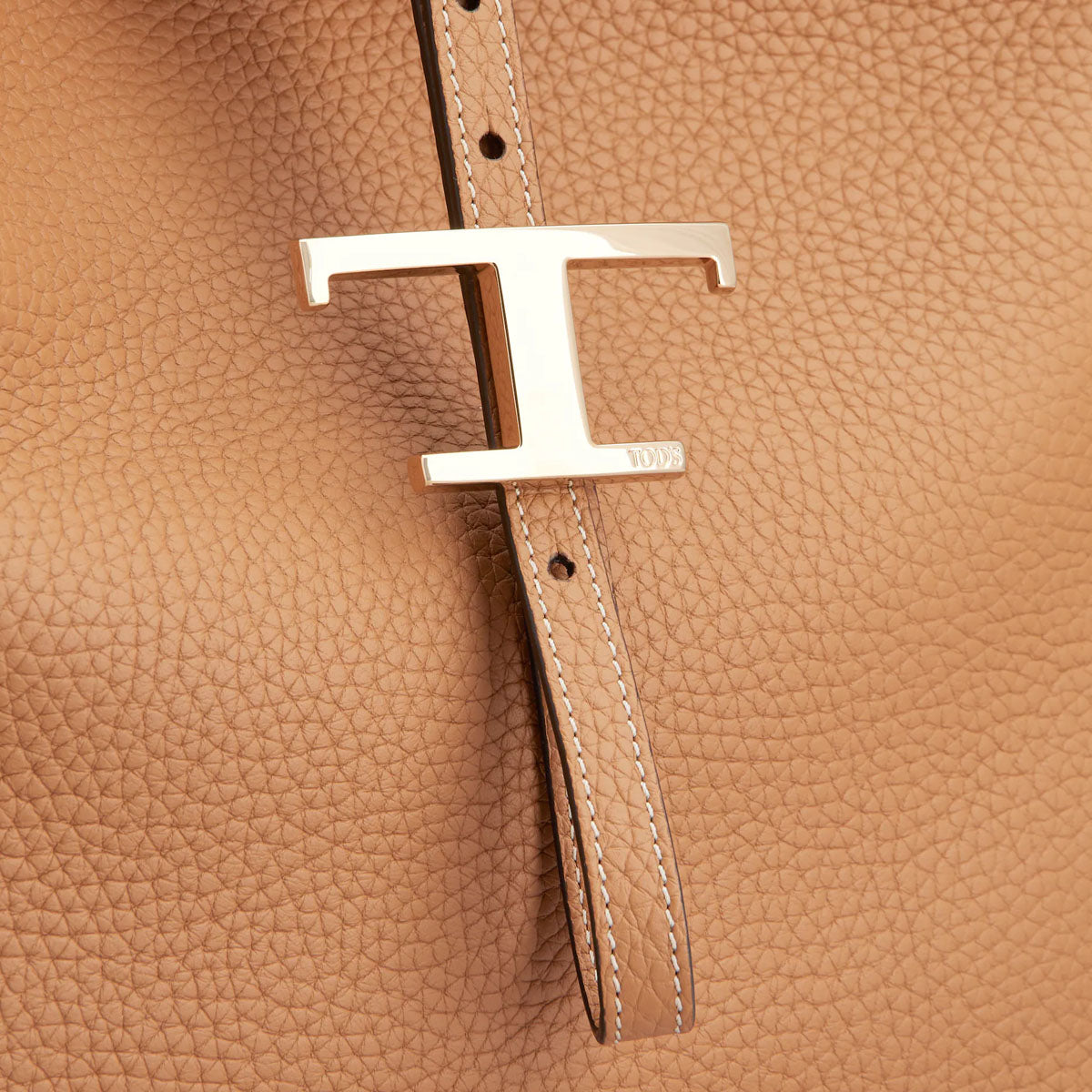 Timeless T Sacca Shoulder Bag