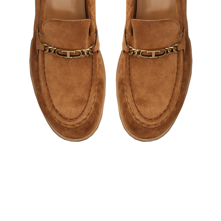 Suede Mocassin Loafer with Chain Detail