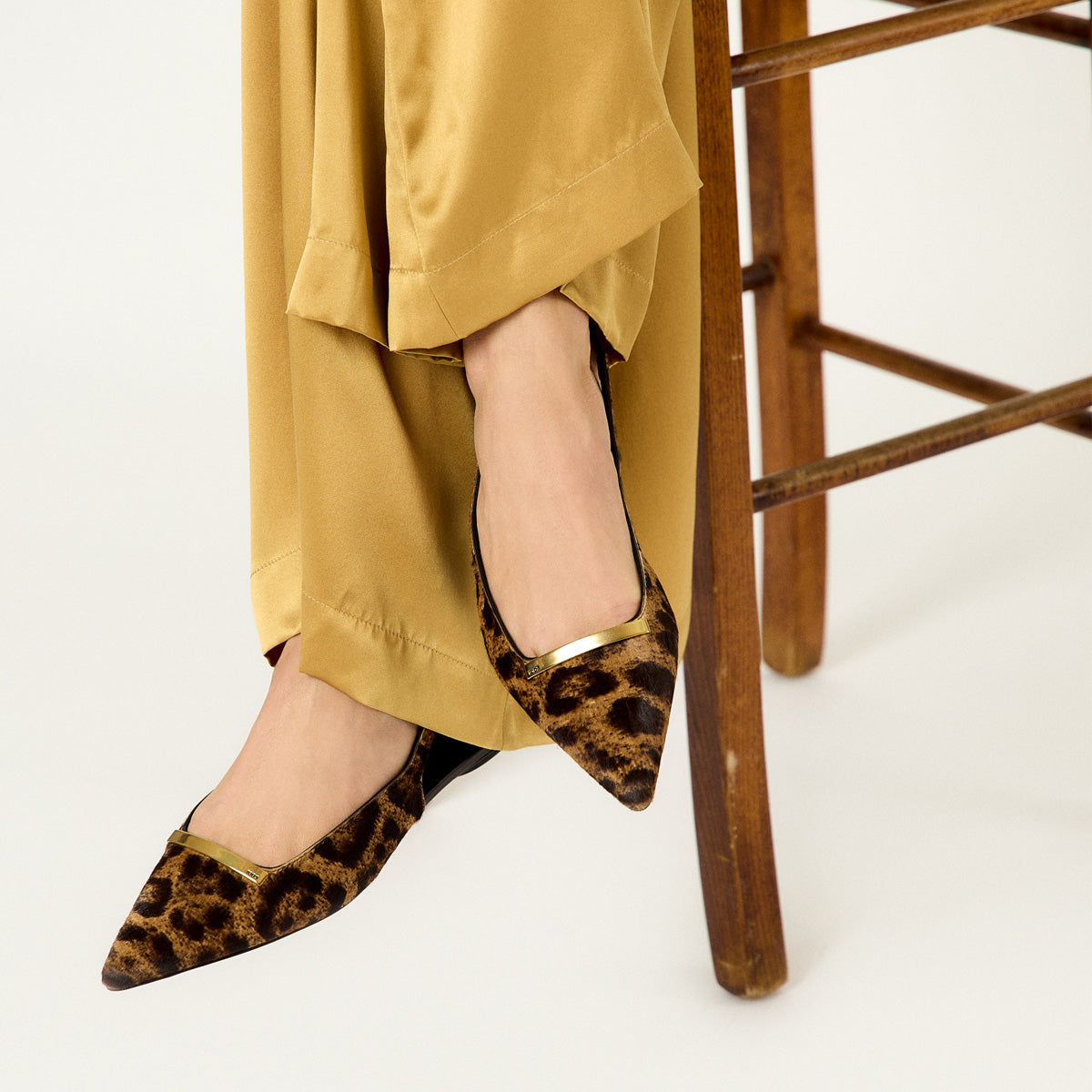 Barrette Pony Slingback Flat