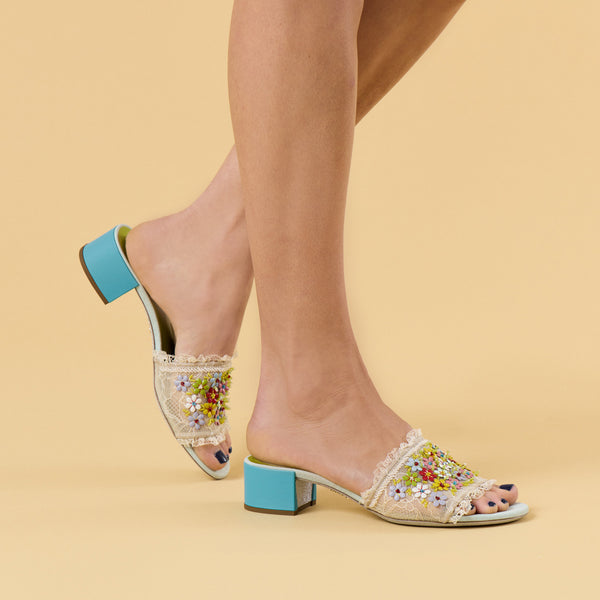 Bloom 40 Embellished Slides