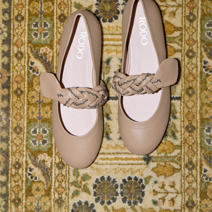 Melita Leather Chain Ballet Flat