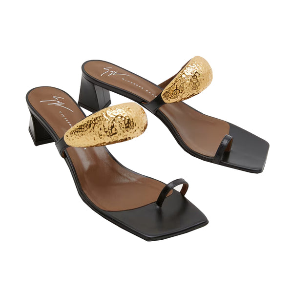 Geraldhine 45 Slides
