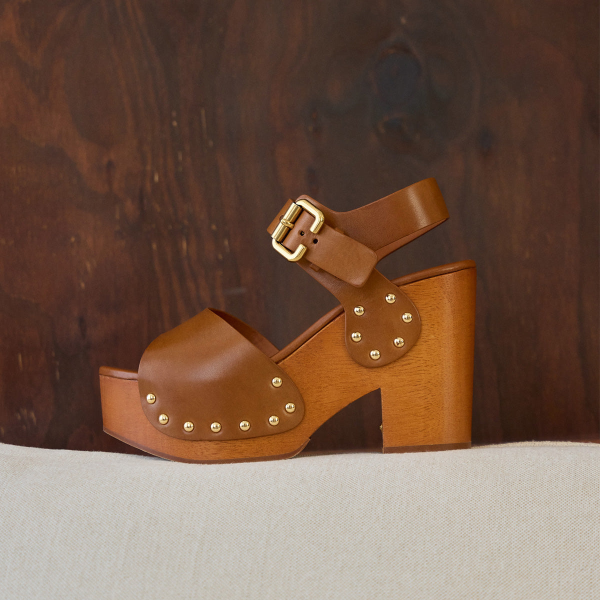 Jeanette Platform Clog