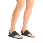 La Nomade Thongs