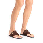 La Nomade Suede Thongs