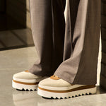 Sneak-Elyse Canvas Platform Trainers