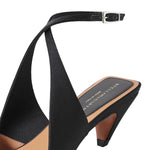 Spur Mid Heel Pump
