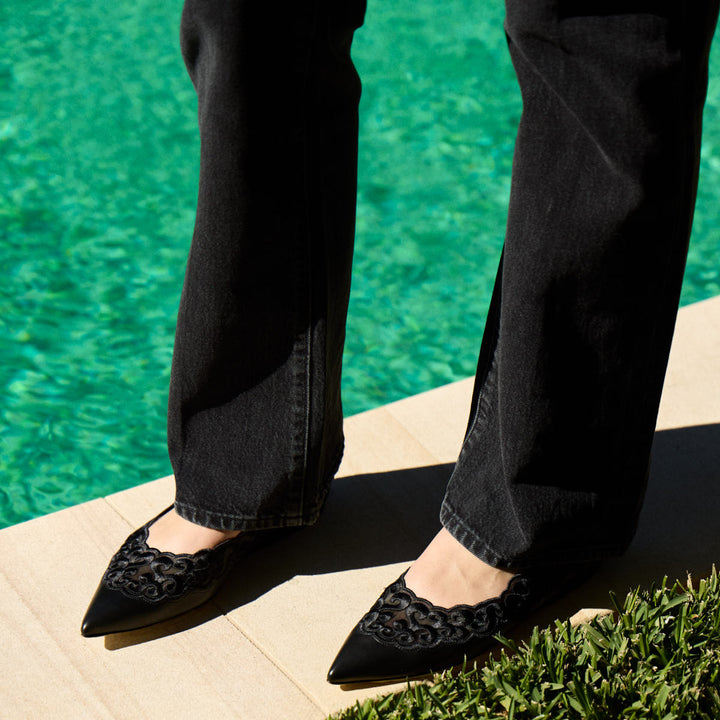Ziva Lace Flat